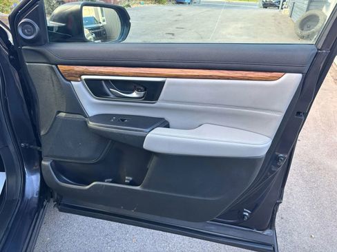 Used 2019 Honda CR-V Touring image 20
