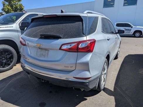 Used 2018 Chevrolet Equinox LT w/ LT Infotainment Plus Package AWD/4WD image 5