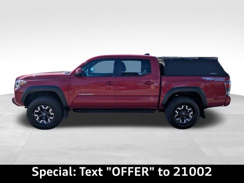 Used 2020 Toyota Tacoma TRD Off-Road image 6
