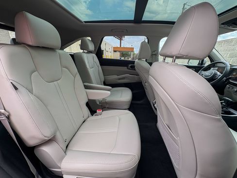 Used 2025 Kia Sorento EX w/ Panoramic Sunroof Package FWD image 31