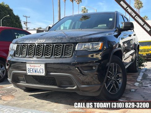Used 2018 Jeep Grand Cherokee Limited RWD image 1