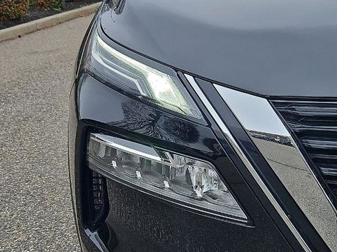 Certified 2023 Nissan Rogue Platinum w/ Platinum Premium Package image 11