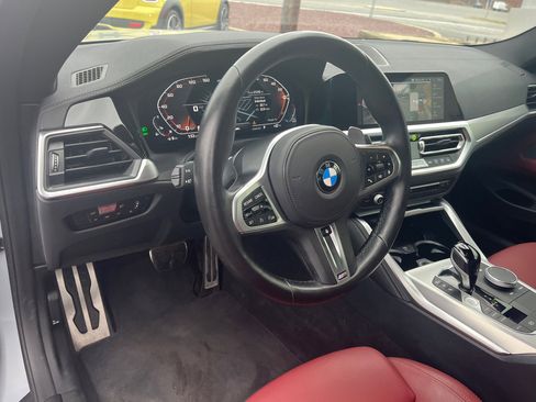 Used 2023 BMW M440i Coupe w/ Premium Package image 16
