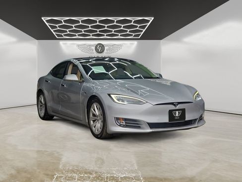 Used 2017 Tesla Model S 75D image 7