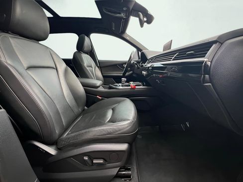 Used 2017 Audi Q7 3.0T Premium image 31