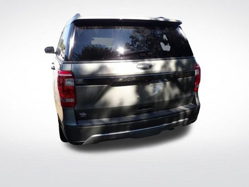 Used 2019 Ford Expedition XLT w/ Equipment Group 202A RWD image 13