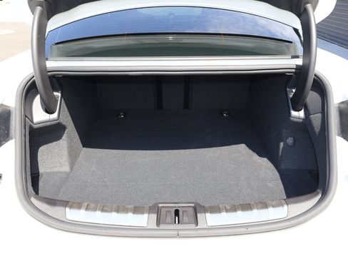 Certified 2025 Porsche Taycan RWD image 27