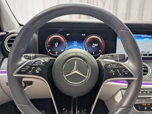Used 2022 Mercedes-Benz E 350 Sedan w/ Driver Assistance Package image 23