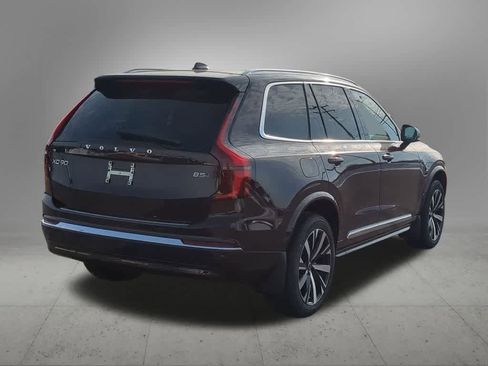 New 2026 Volvo XC90 B5 Core w/ Protection Package Premier image 6