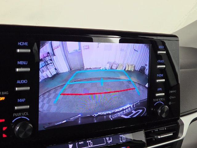 Used 2023 Toyota Sienna LE FWD image 20