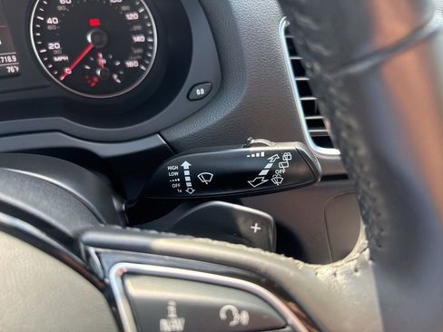 Used 2018 Audi Q3 2.0T Premium Plus w/ Premium Plus Package image 24