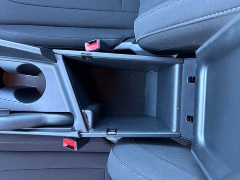 Certified 2025 Hyundai Elantra Sport image 26