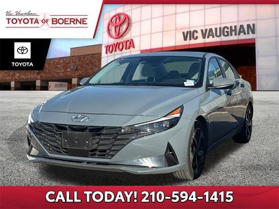 Used 2023 Hyundai Elantra Limited