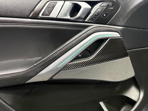 Used 2020 BMW X6 M50i image 41