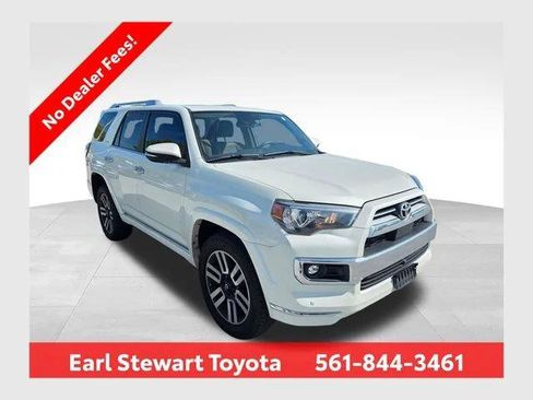 Certified 2023 Toyota 4Runner Limited AWD/4WD image 1