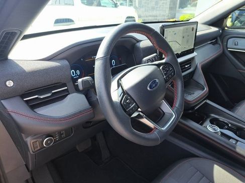 Used 2025 Ford Explorer ST-Line w/ Premium Package RWD image 10
