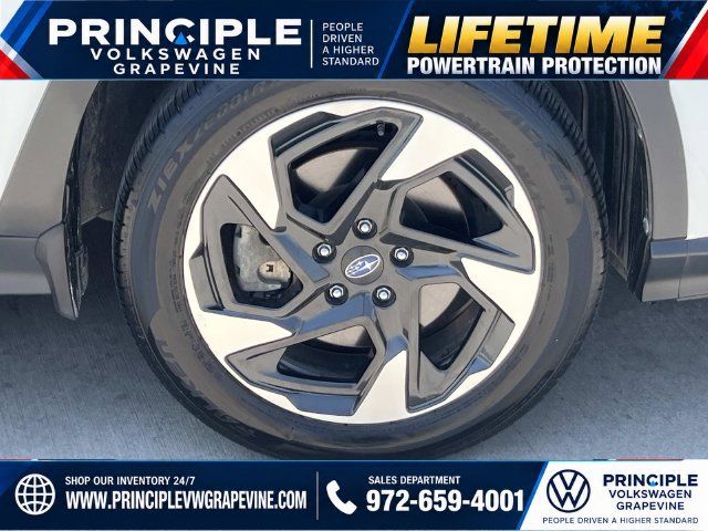 Used 2024 Subaru Crosstrek 2.5i Limited AWD/4WD image 3