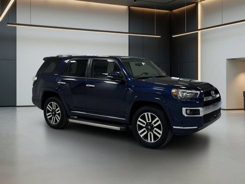 Used 2019 Toyota 4Runner Limited AWD/4WD image 8