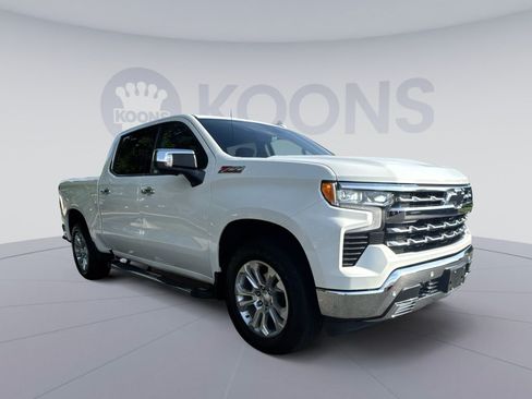 Used 2023 Chevrolet Silverado 1500 LTZ w/ Technology Package AWD/4WD image 10
