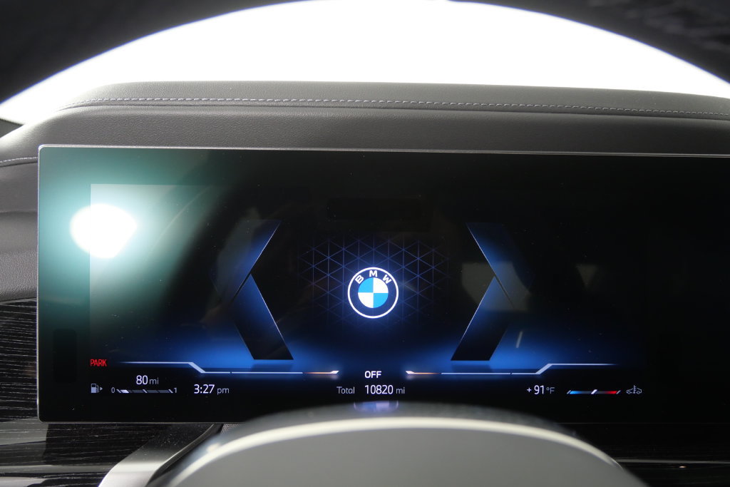 Certified 2026 BMW 740i RWD image 21