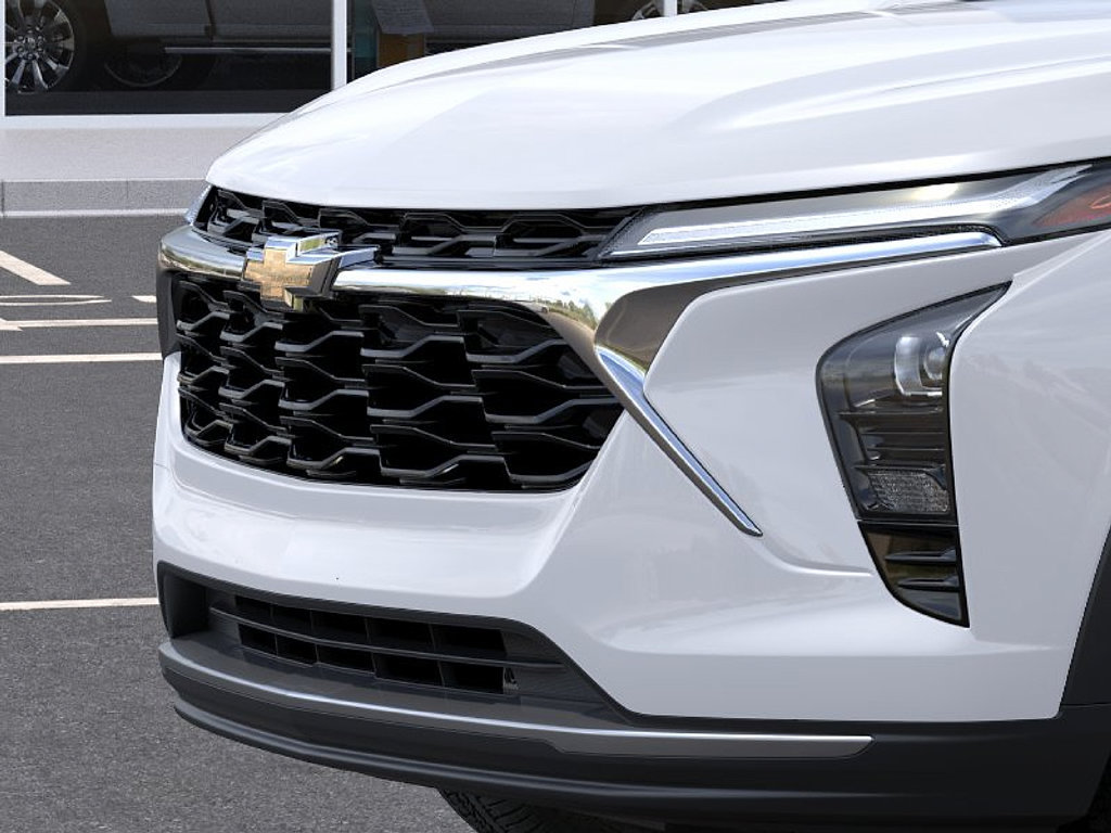 New 2026 Chevrolet Trax LT w/ Sunroof Package FWD image 13