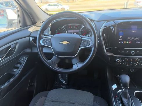 Used 2022 Chevrolet Traverse LT AWD/4WD image 30