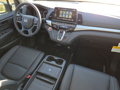 Certified 2026 Honda Odyssey EX-L image 23