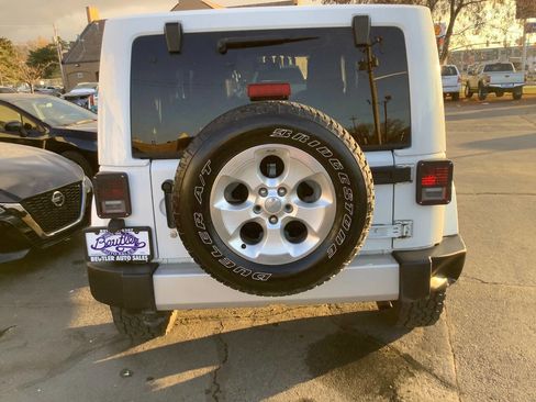 Used 2013 Jeep Wrangler Sahara w/ Connectivity Group image 11