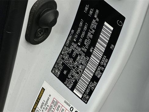 Used 2024 Toyota 4Runner SR5 image 36