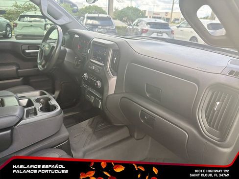 Used 2023 Chevrolet Silverado 1500 Custom AWD/4WD image 37