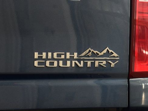 Used 2024 Chevrolet Silverado 3500 High Country w/ Technology Package image 26