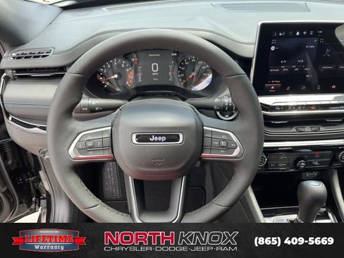 New 2026 Jeep Compass Latitude AWD/4WD image 8