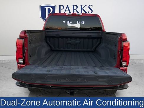 Used 2024 Chevrolet Colorado Z71 w/ Z71 Convenience Package 2 AWD/4WD image 19