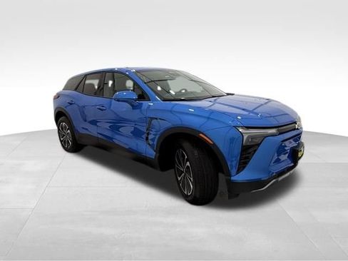 New 2025 Chevrolet Blazer EV LT image 6