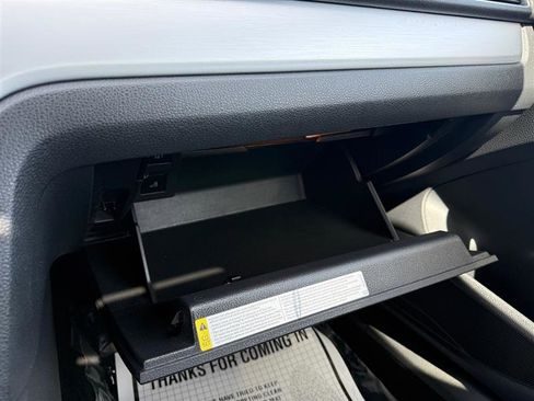 Used 2013 Volkswagen Passat TDI SE image 26