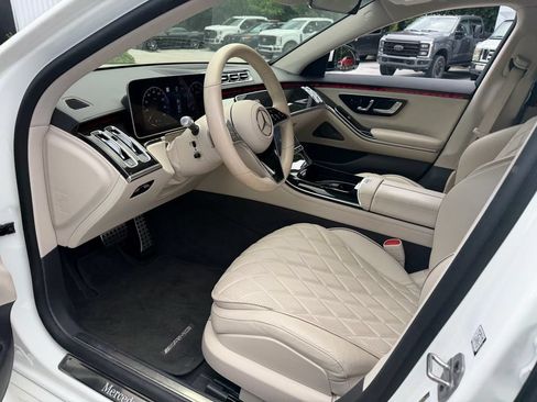 Used 2023 Mercedes-Benz S 580 4MATIC Sedan image 10