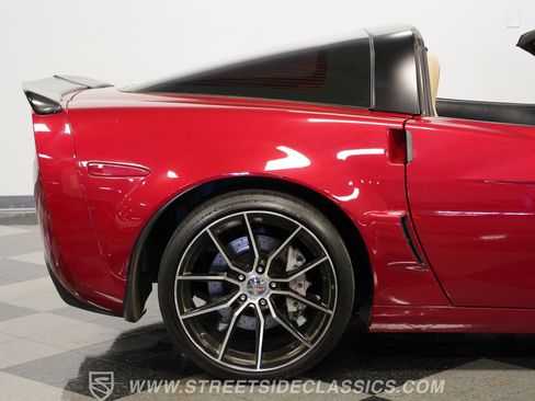 Used 2011 Chevrolet Corvette Grand Sport w/ Preferred Equipment Group image 30