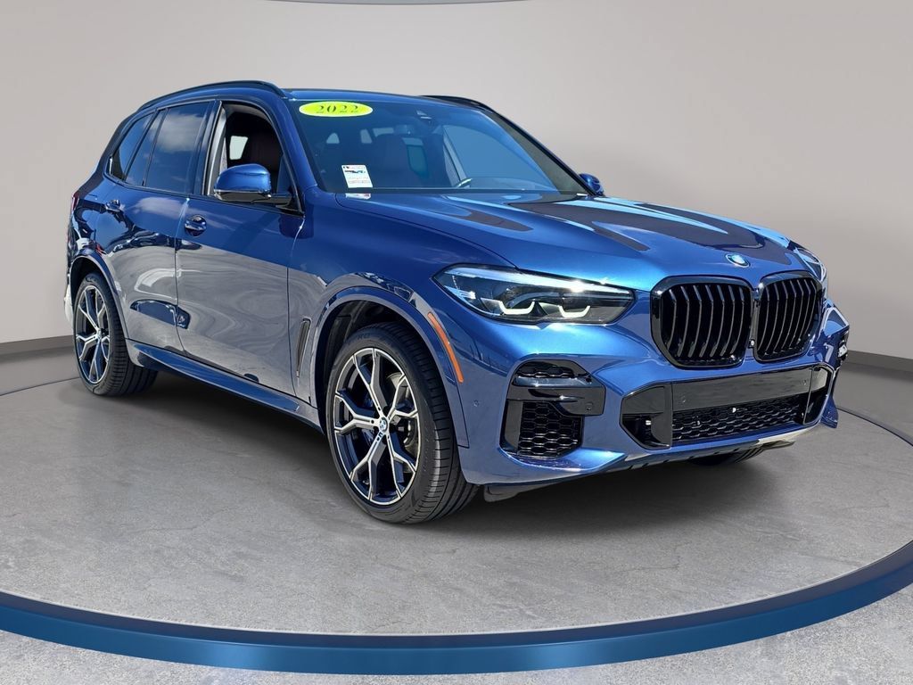 Used 2022 BMW X5 sDrive40i w/ M Sport Package RWD image 4