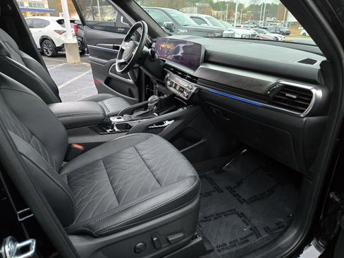 Used 2025 Kia Telluride SX Prestige X-Line image 26