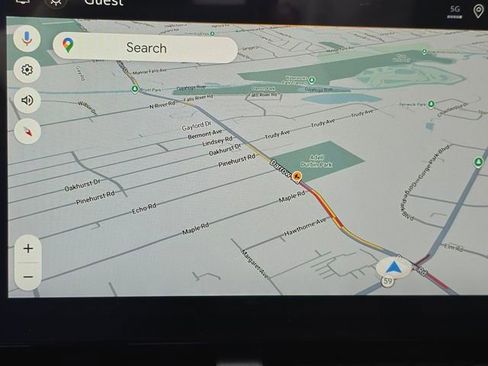 New 2026 Chevrolet Equinox LT w/ Convenience Package II image 4