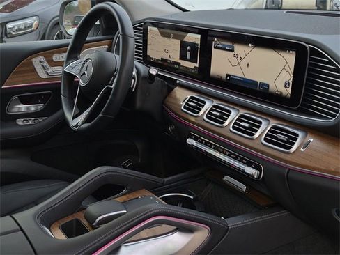 Certified 2025 Mercedes-Benz GLE 350 GLE 350 image 12