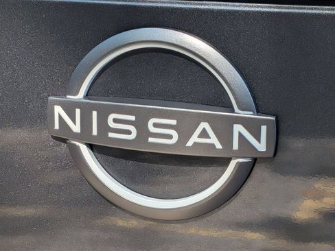 Used 2025 Nissan Frontier SV w/ Tow Package AWD/4WD image 25