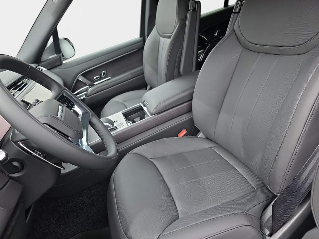 New 2026 Land Rover Range Rover SE AWD/4WD image 12