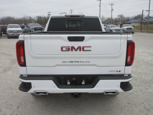 New 2026 GMC Sierra 1500 AT4 w/ AT4 Premium Package image 6