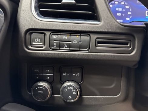 Used 2023 Chevrolet Tahoe Premier image 10