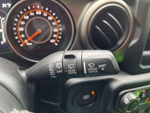 Certified 2021 Jeep Wrangler Unlimited Sport image 21