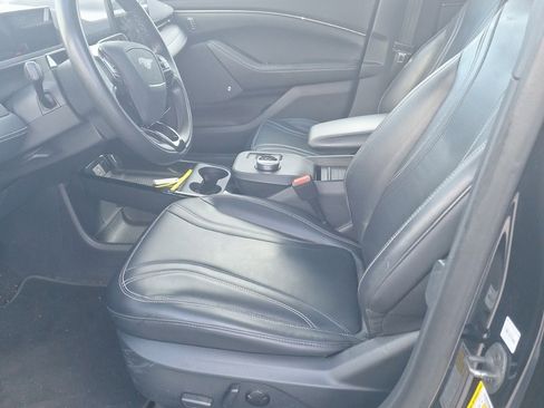 Certified 2023 Ford Mustang Mach-E Premium image 7