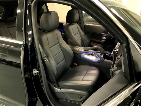 Certified 2025 Mercedes-Benz GLE 350 4MATIC image 9