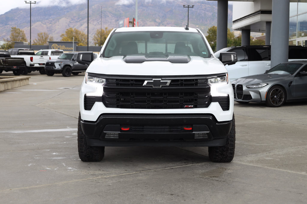 Used 2024 Chevrolet Silverado 1500 LT Trail Boss w/ LT Trail Boss Premium Package AWD/4WD image 9