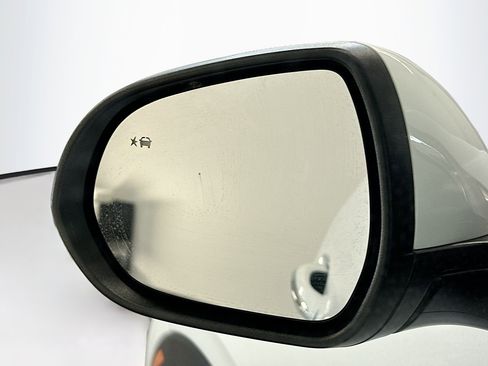 Used 2025 Buick Encore GX Preferred image 16